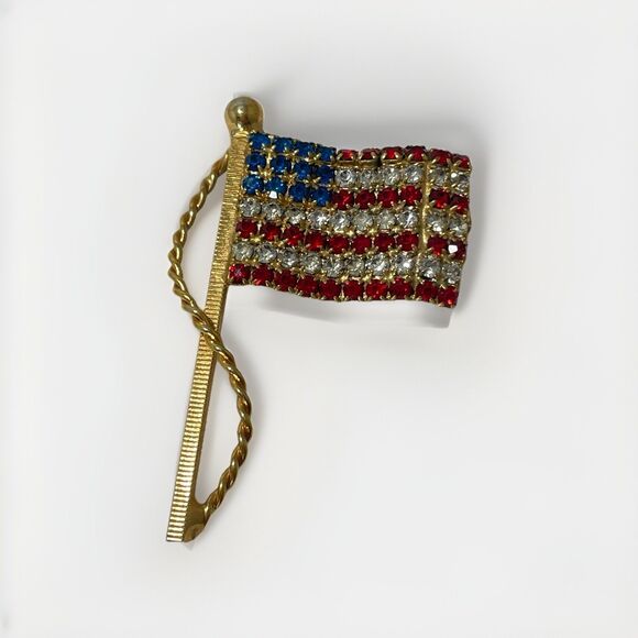 Other - Vintage Rhinestone American Flag Brooch Gold Tone Patriotic Pin